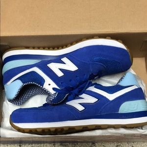 Rare New Balance in blue and gingham